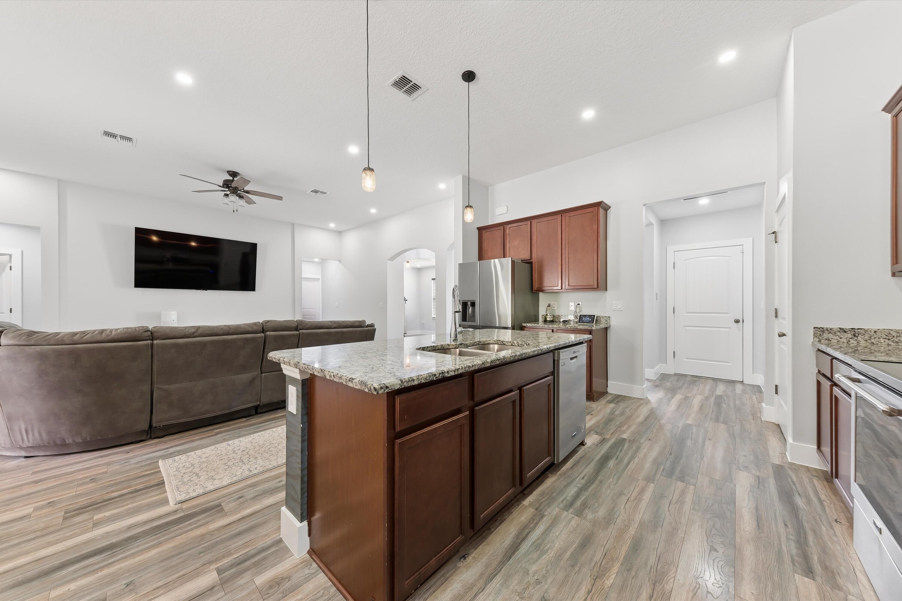 PORT ST LUCIE SECTION 47 - Residential