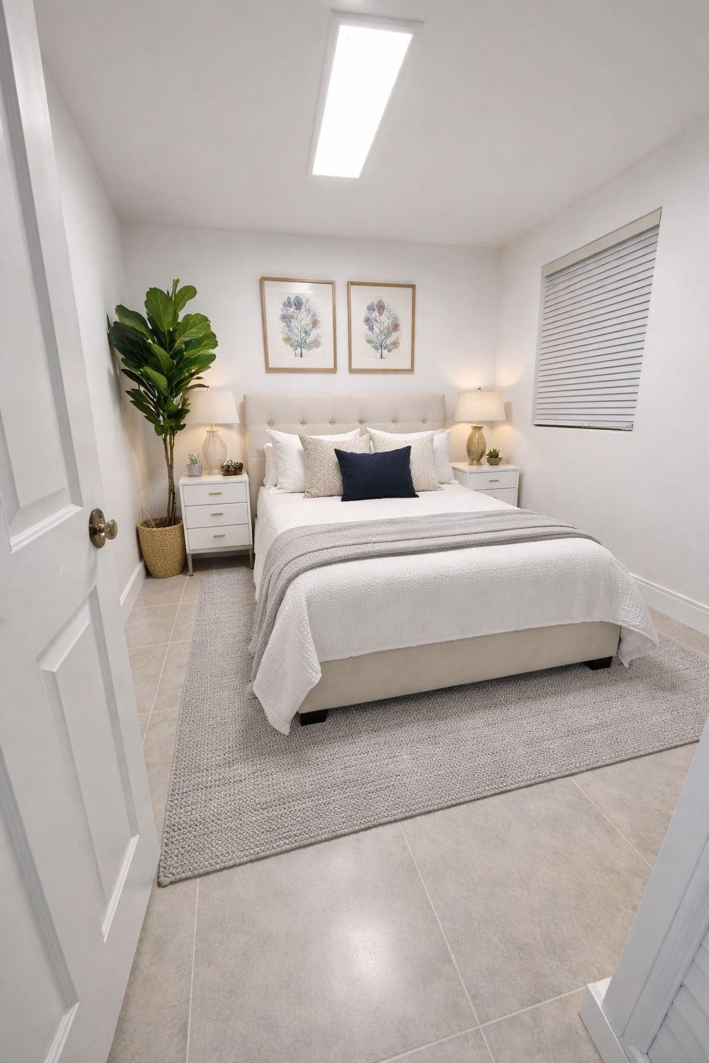 WINDMILL LAKES IV CONDO - Residential Lease