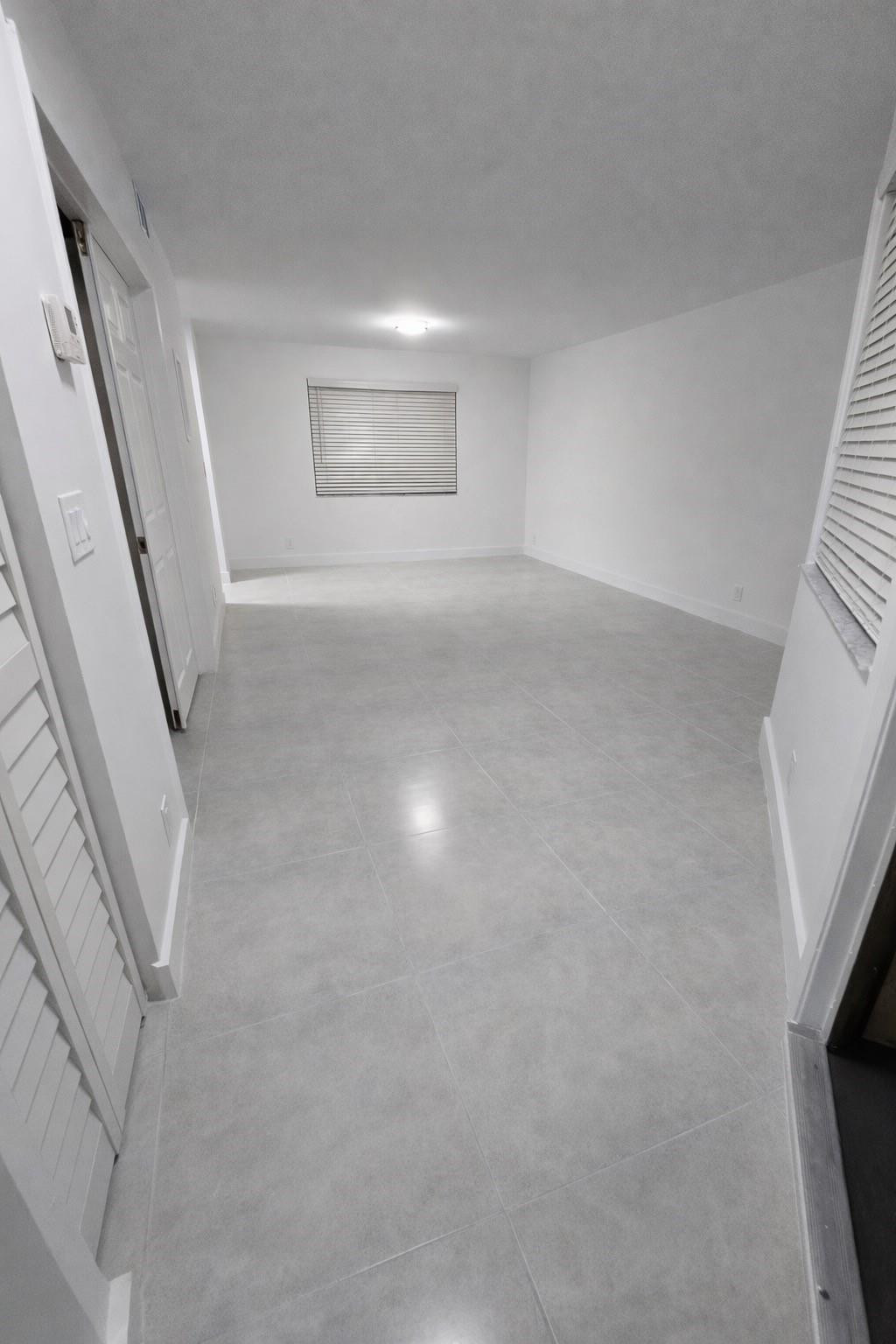 WINDMILL LAKES IV CONDO - Residential Lease