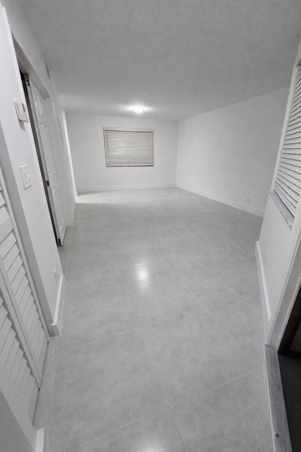 WINDMILL LAKES IV CONDO - Residential Lease