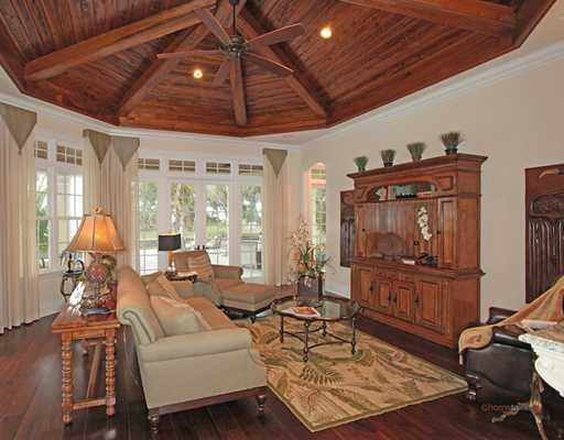 RIVER OAK PLACE SEWALLS P - Residential