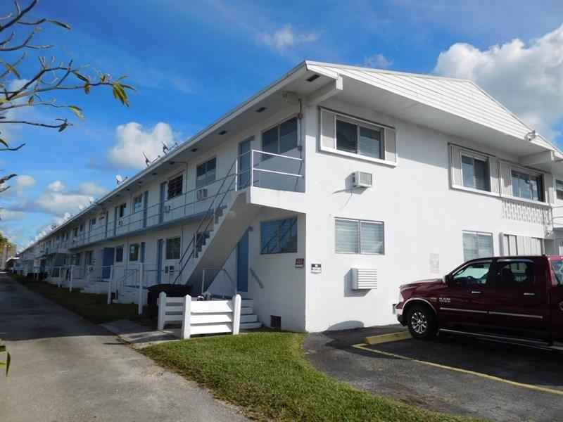 DIPLOMAT GARDEN CO-OP - Residential