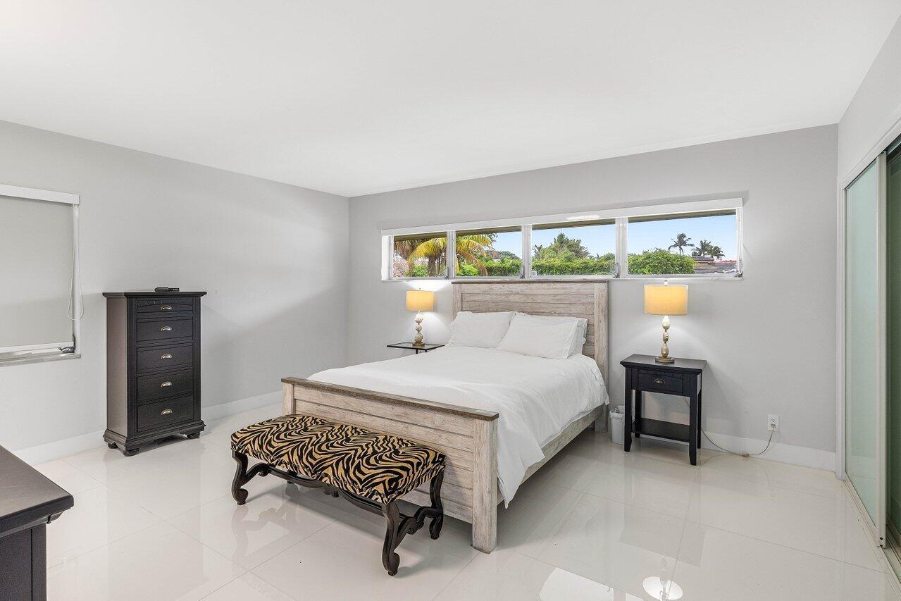 SUN AND SURF - Residential