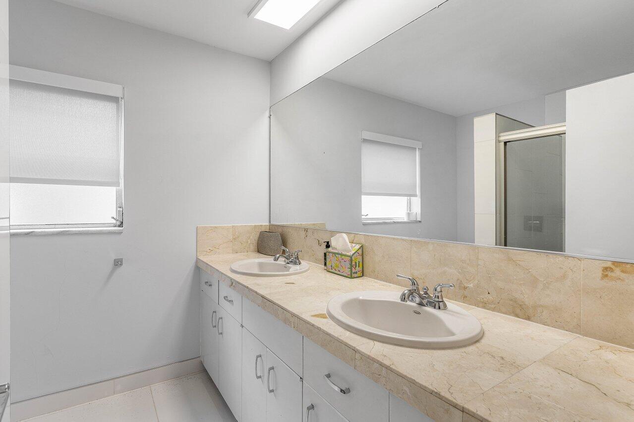 SUN AND SURF - Residential