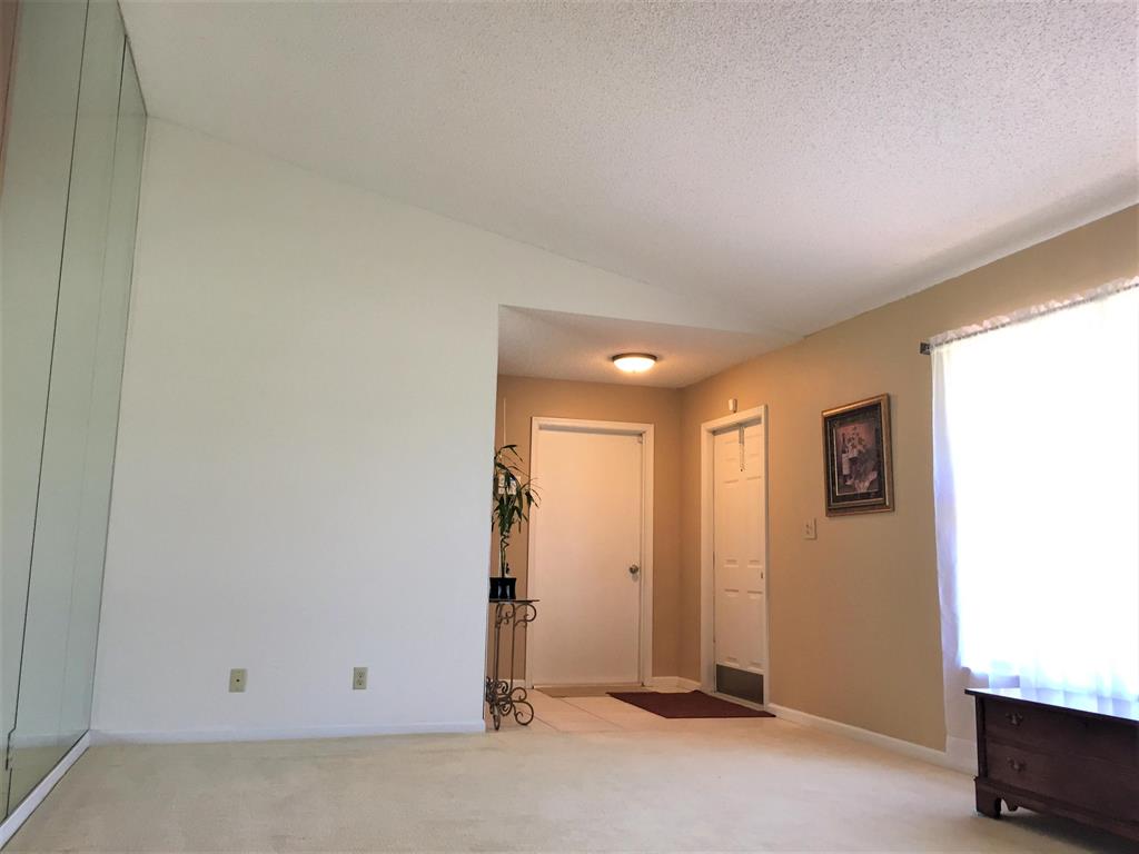 HAWTHORN - Residential