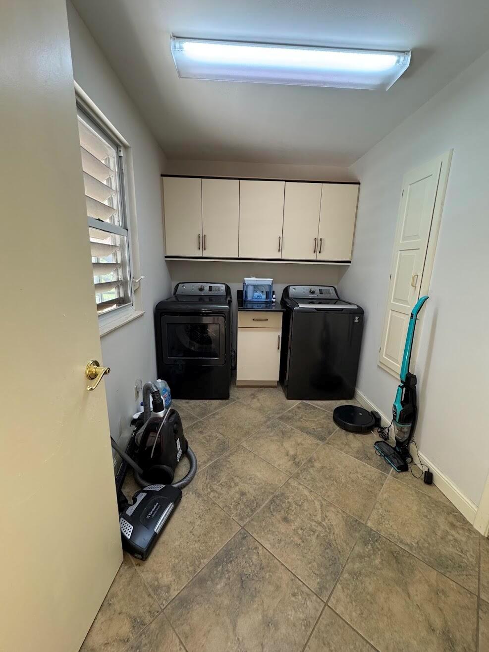 RESERVE CREEK - Residential