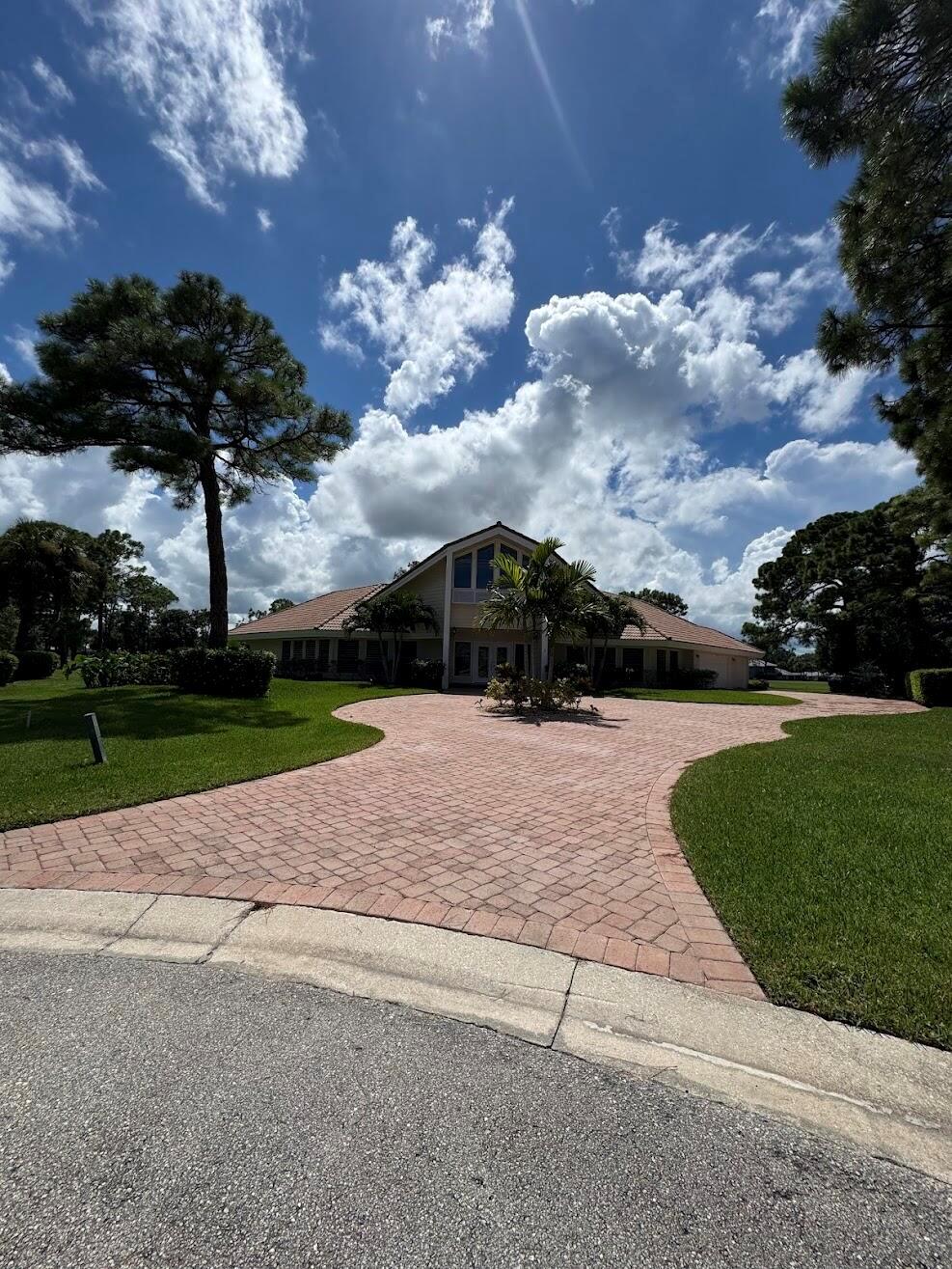 RESERVE CREEK - Residential