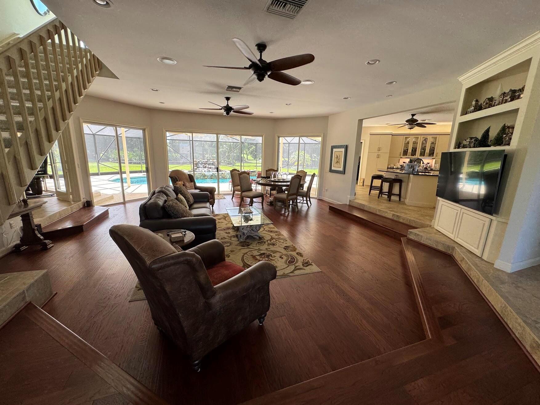 RESERVE CREEK - Residential
