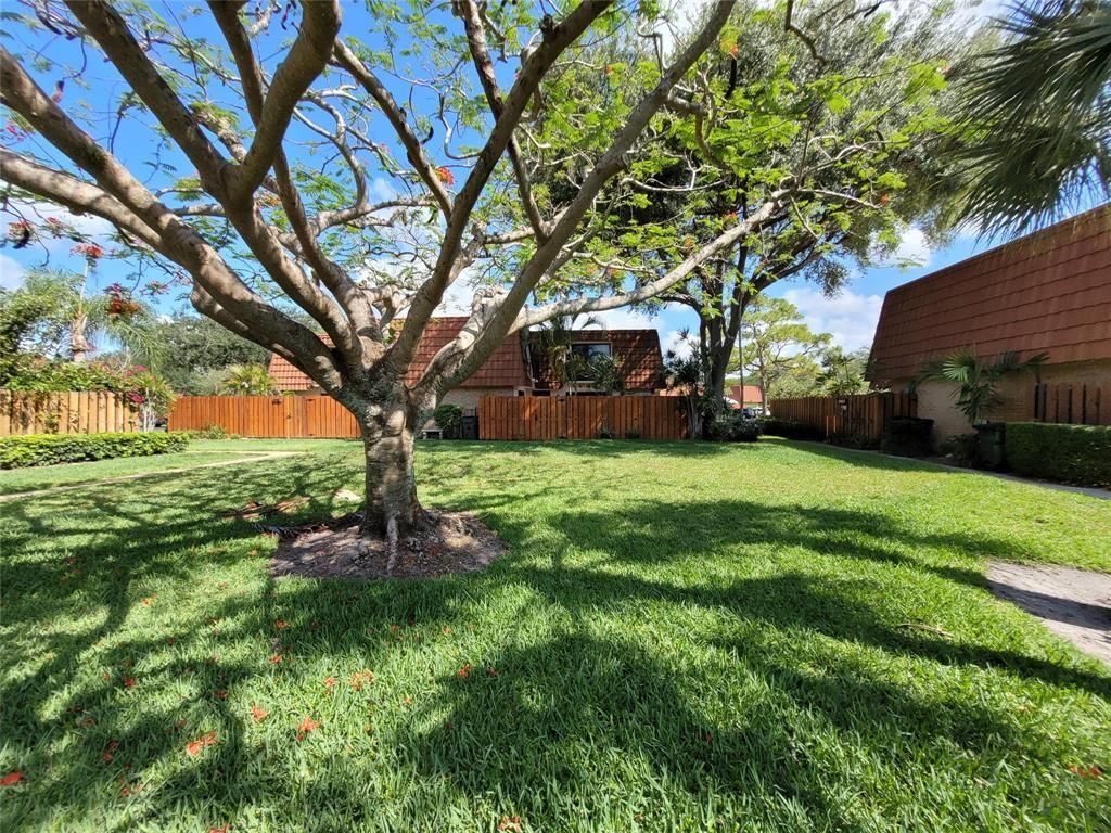 Photo of 3210 Spanish Wells Drive #27A, Delray Beach, FL 33445 (MLS # F10507785)