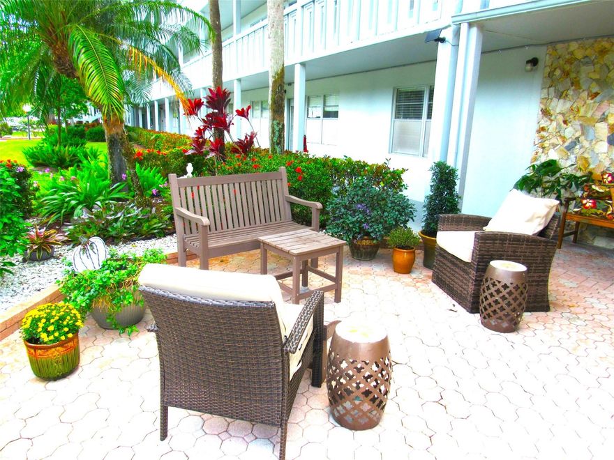 UPDATED 2/2 RENTAL WITH CENTRAL A/C, TILED FLOORS IN ALL LIVING AREAS, CARPET IN BEDROOMS. WARM MAPLE WOOD CABINETS, GRANTIE COUNTERS & TILED BACKSPLASH. LARGE SCREENED IN PATIO FOR YOUR ENJOYMENT. 2 FULL BATHS, MASTER W/ TUB & SHOWER COMBO. GUEST BATHROOM HAS WALK IN SHOWER. MASTER BEDROOM HAS HUGE WALK-IN CLOSET. ENJOY ALL AMENTIES INCLUDING OUR ACTIVE CLUBHOUSE W/CLUBS & CLASSES GALORE, AS WELL AS PICKLEBALL, TENNIS, BILLIARDS, BOCCE BALL JUST TO NAME A FEW. 18 HOLE GOLF EXECUTIVE GOLF COURSE! FREE SHUTTLE BUSES. THIS VERY SOCIAL COMMUNITY WILL ENRICH YOUR LIFE! COME AND EXPLORE WYNMMOR AND WHAT IT HAS TO OFFER.