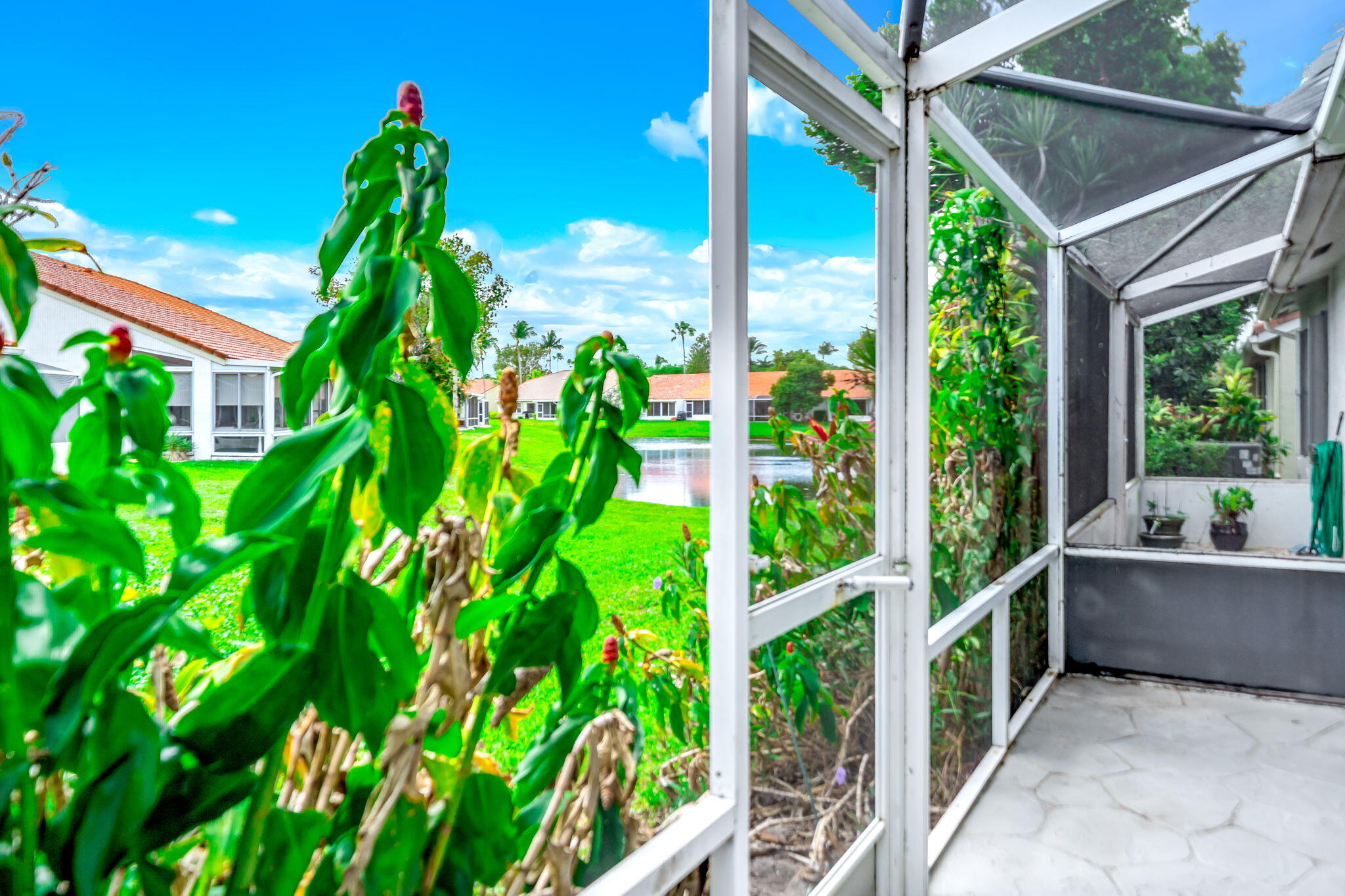 FLORAL LAKES 2 - Residential