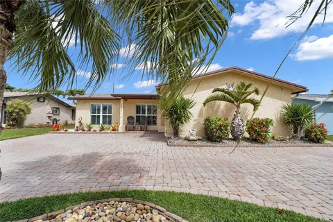 11361 NW 39th St, Sunrise, FL MLS: F10490878