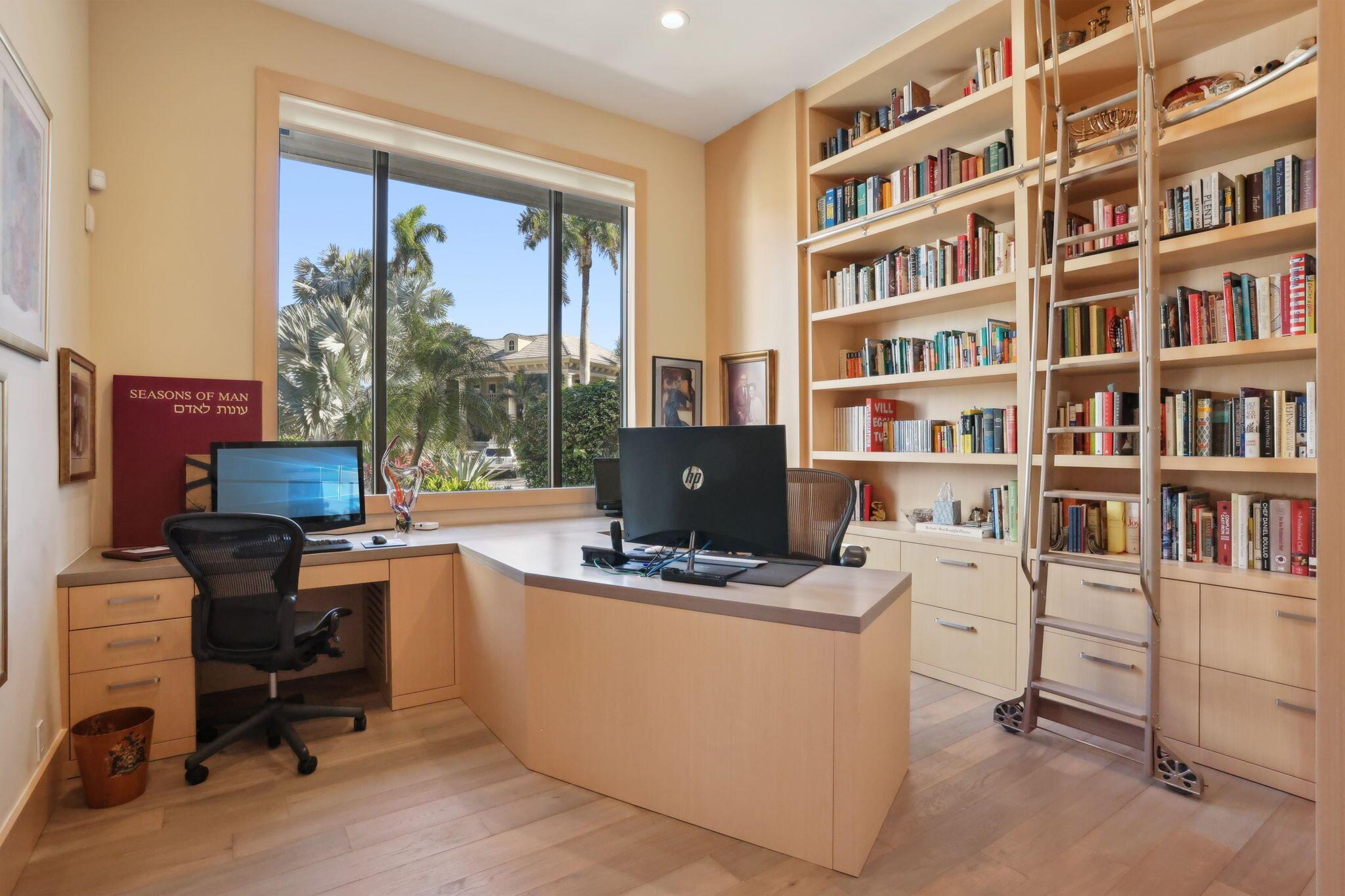 ST ANDREWS COUNTRY CLUB 5 - Residential