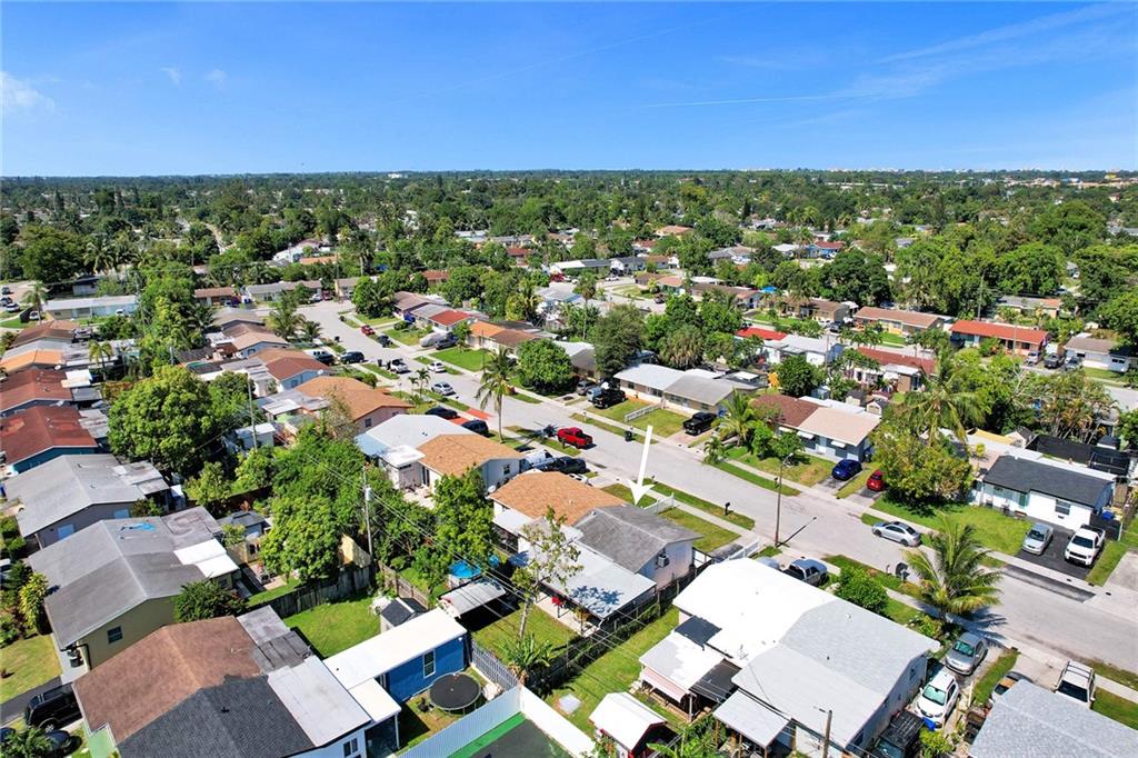Broadview Country Club Es - Residential