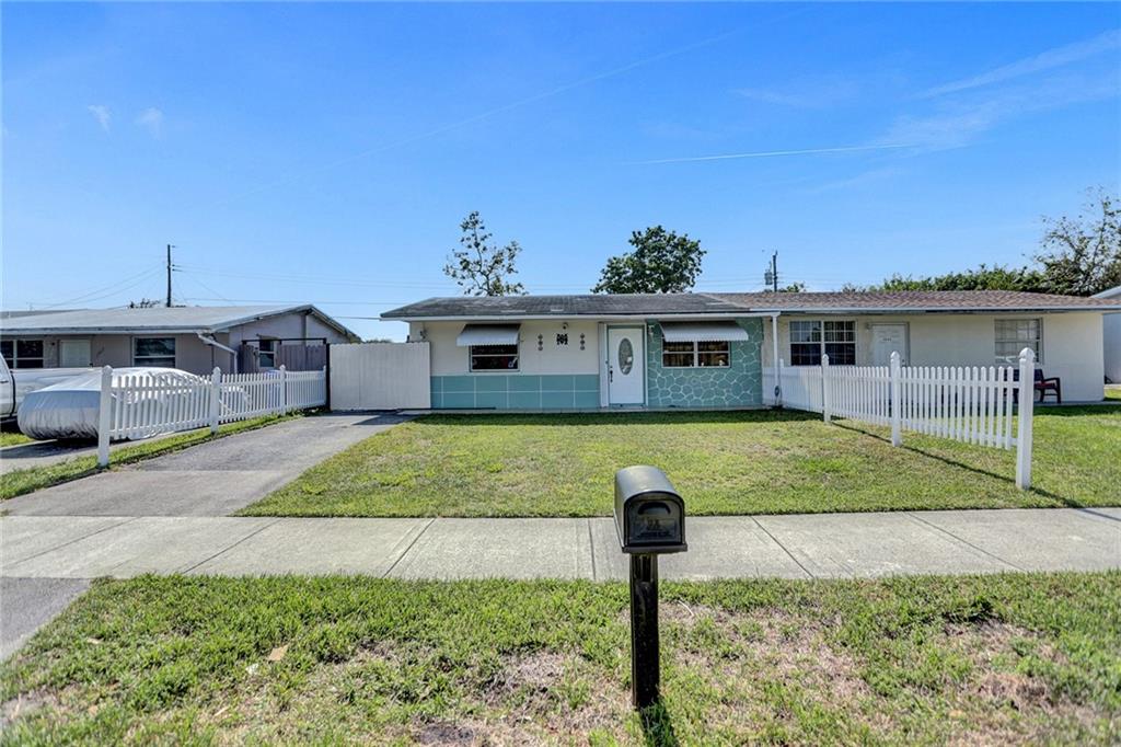 Broadview Country Club Es - Residential