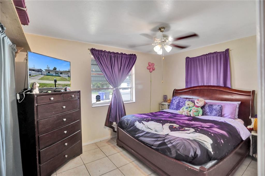 Broadview Country Club Es - Residential
