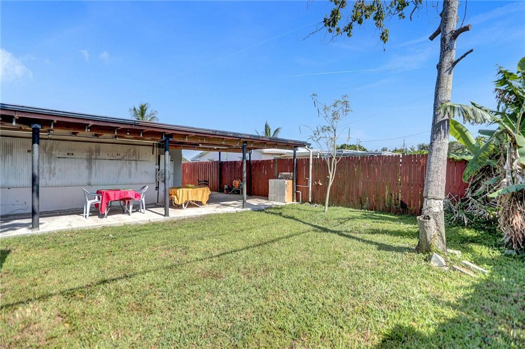 Broadview Country Club Es - Residential