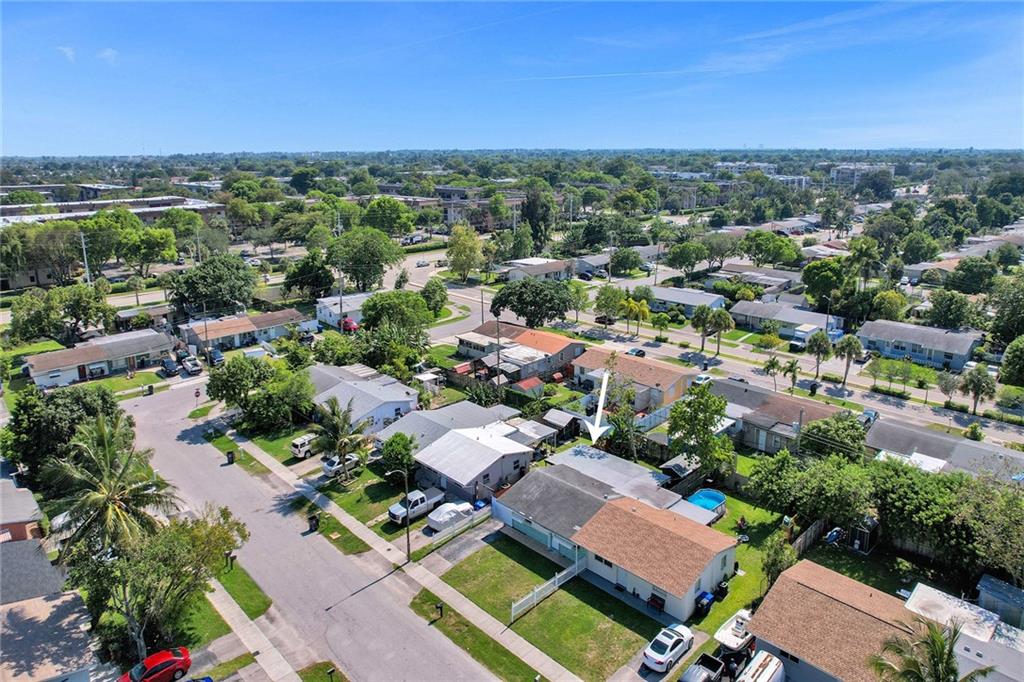 Broadview Country Club Es - Residential