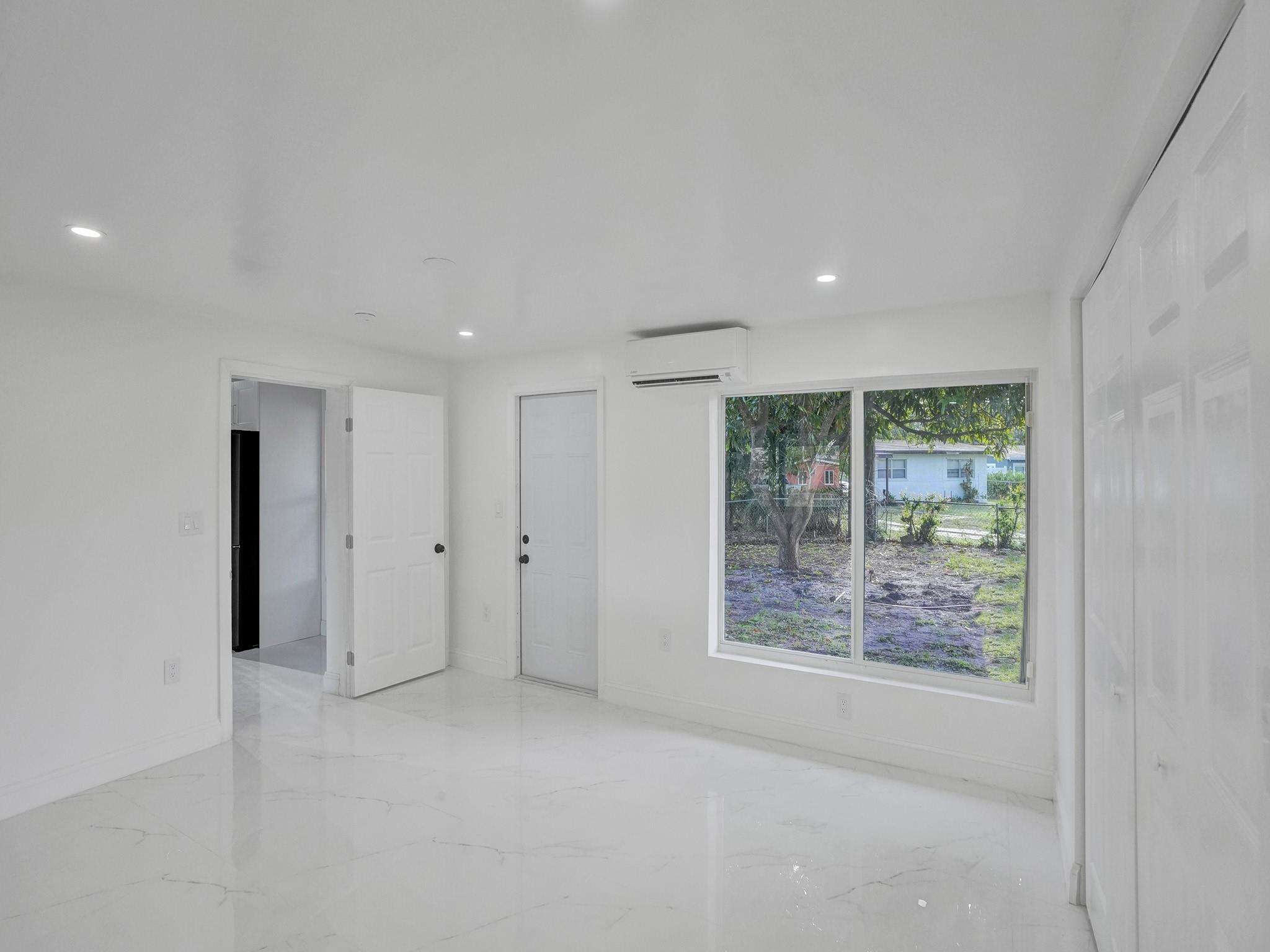 Lauderdale Manors Amd Res - Residential