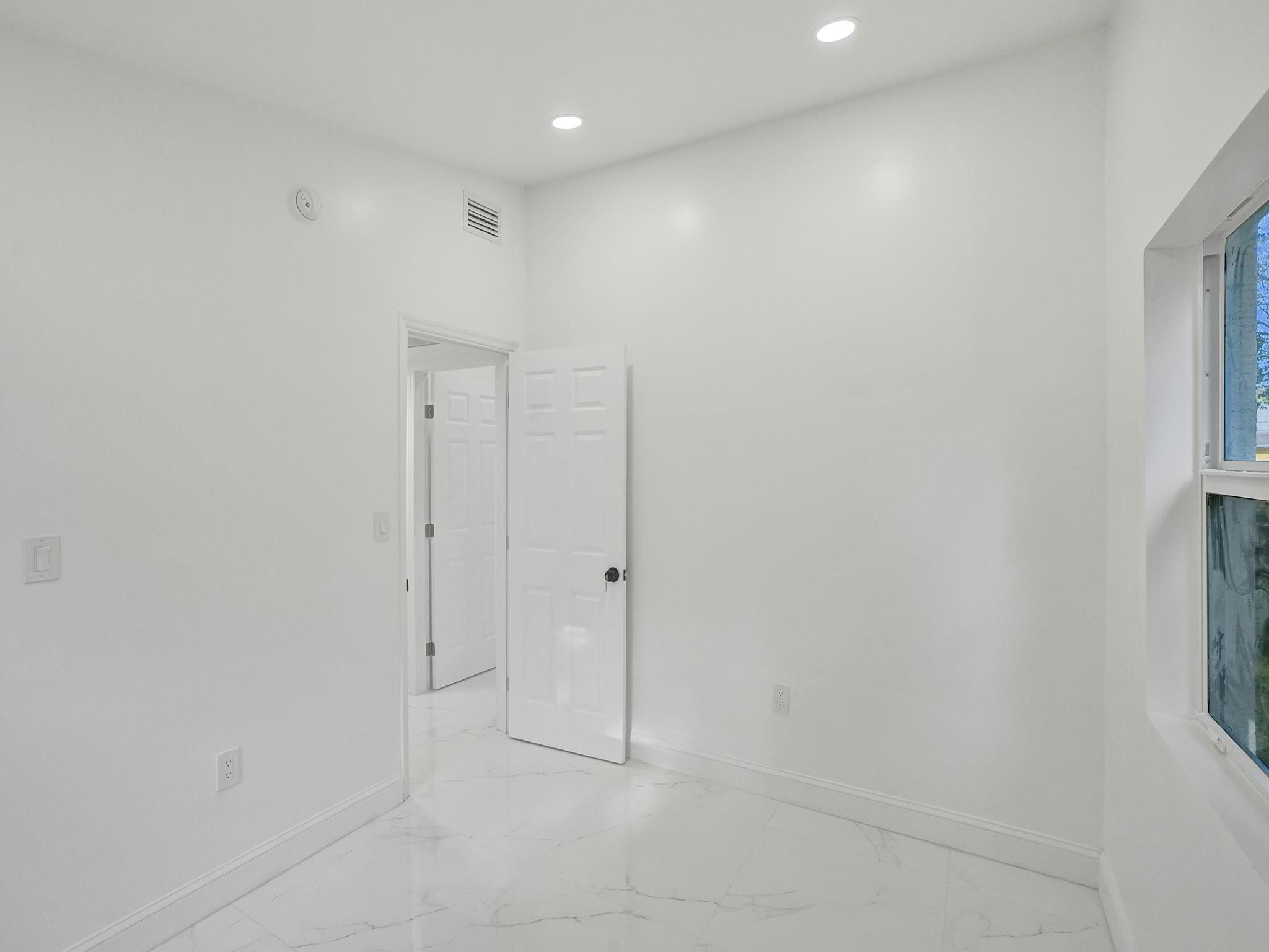 Lauderdale Manors Amd Res - Residential