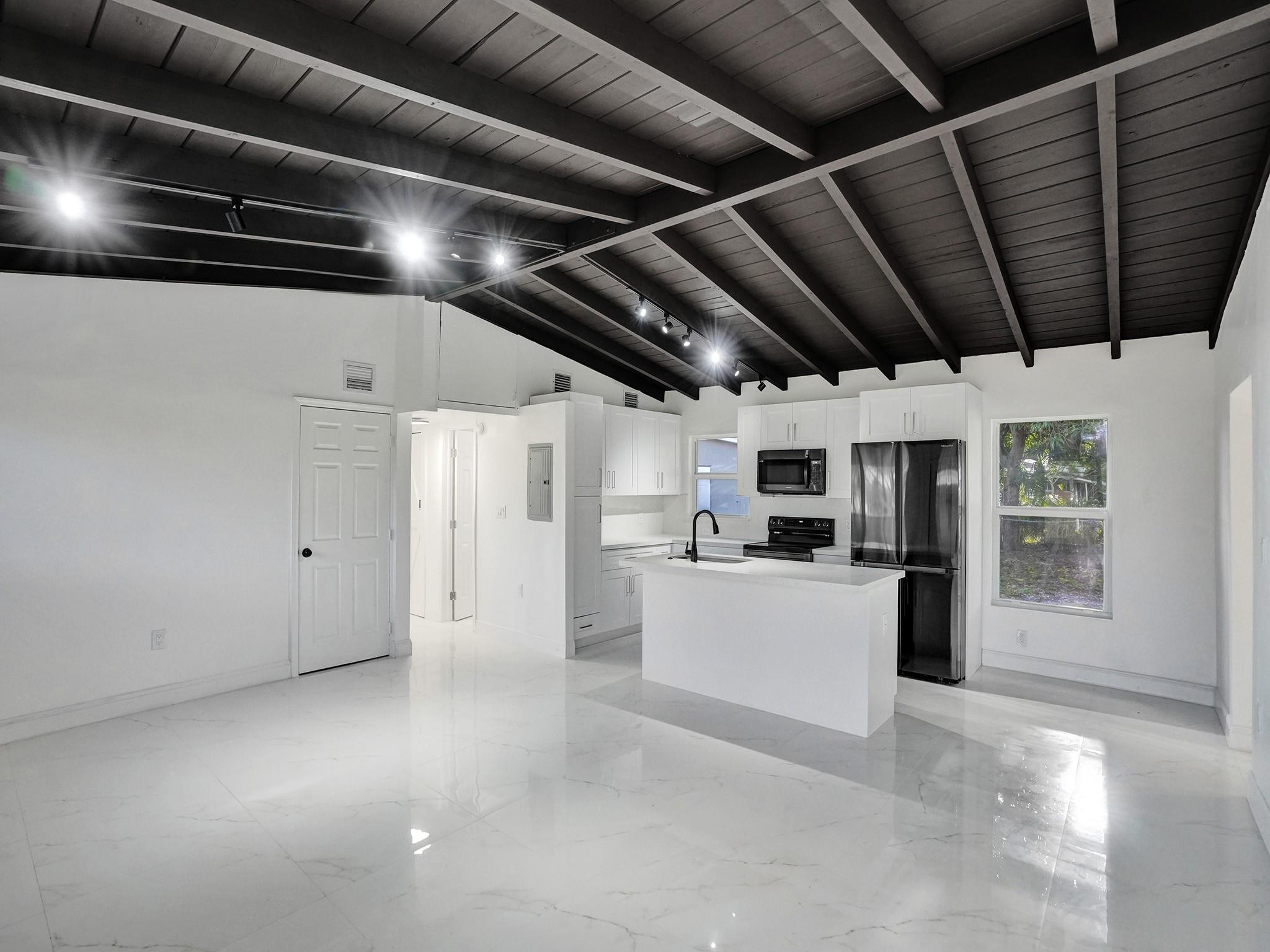 Lauderdale Manors Amd Res - Residential