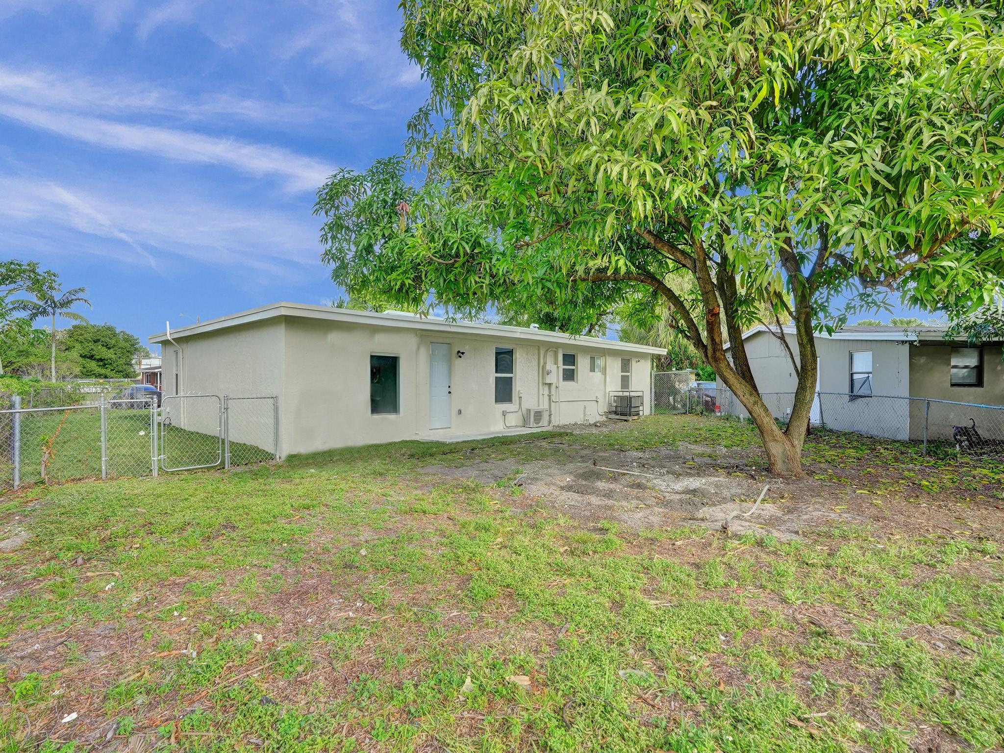 Lauderdale Manors Amd Res - Residential