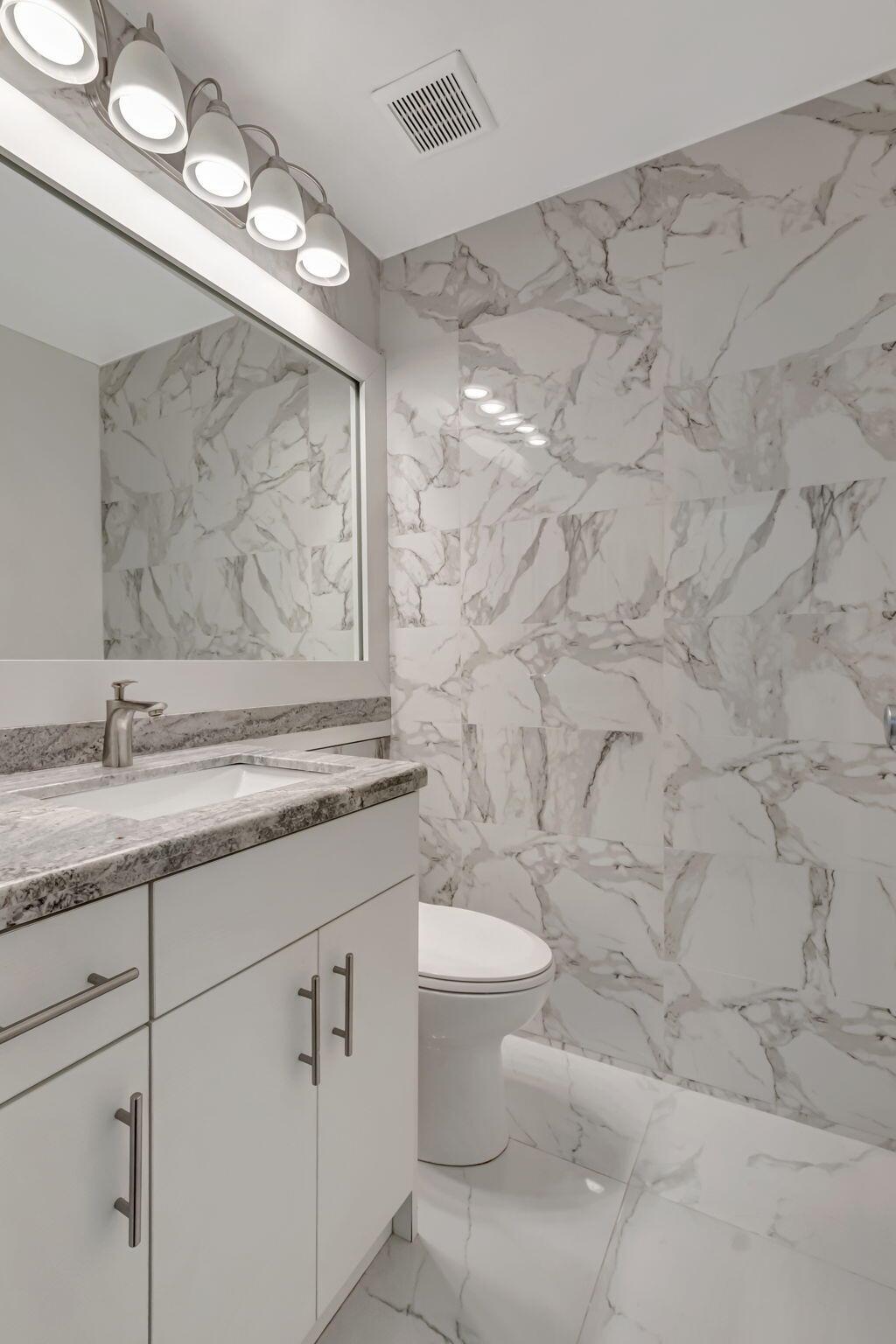 View photos, virtual tours, details... 187 Seville H