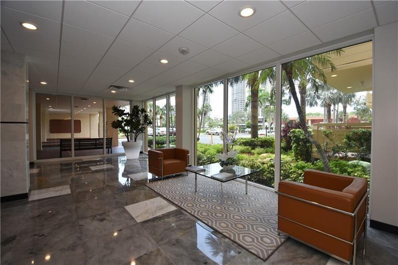 Coral Ridge Towers South - Residential