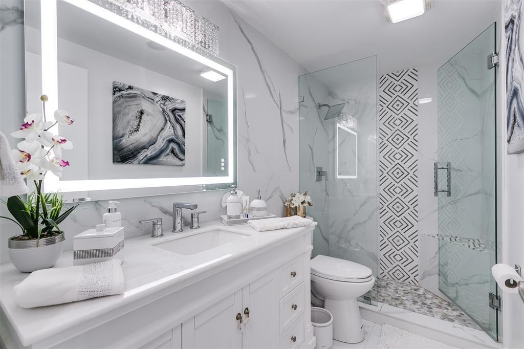 Coral Ridge Towers South - Residential