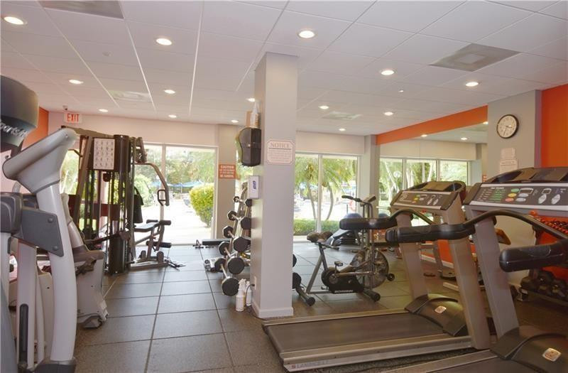 Coral Ridge Towers South - Residential