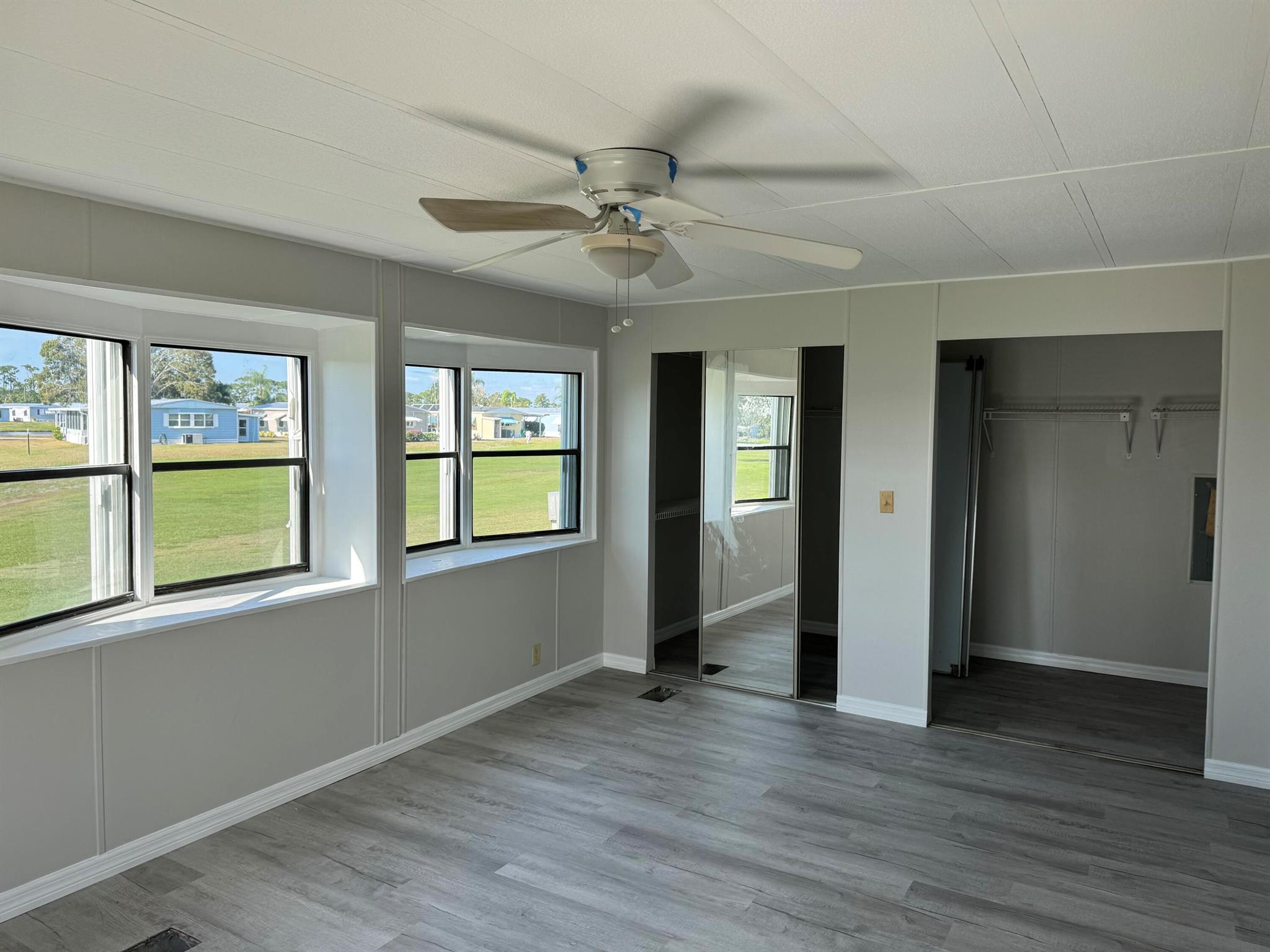 Spanish Lakes Country Clu - Residential