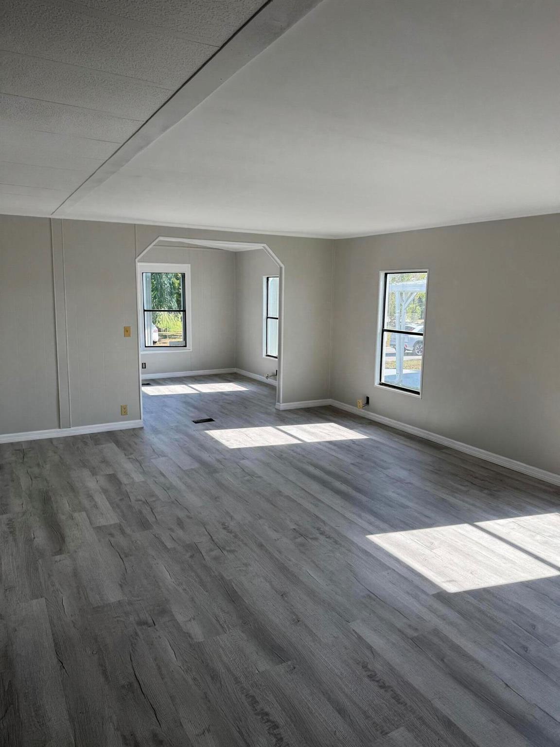 Spanish Lakes Country Clu - Residential