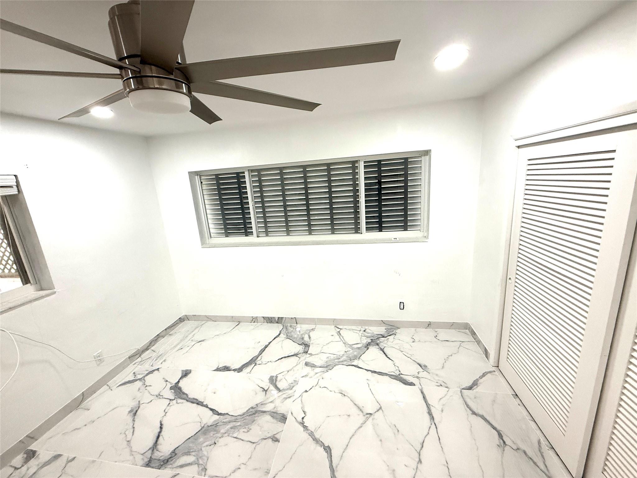 Cypress Point 28-16 B - Residential Lease