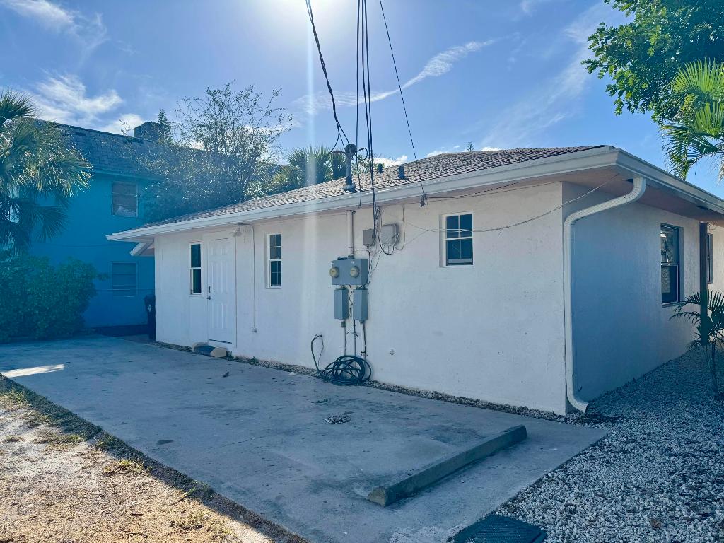 1514 N Federal Hwy Highway 2