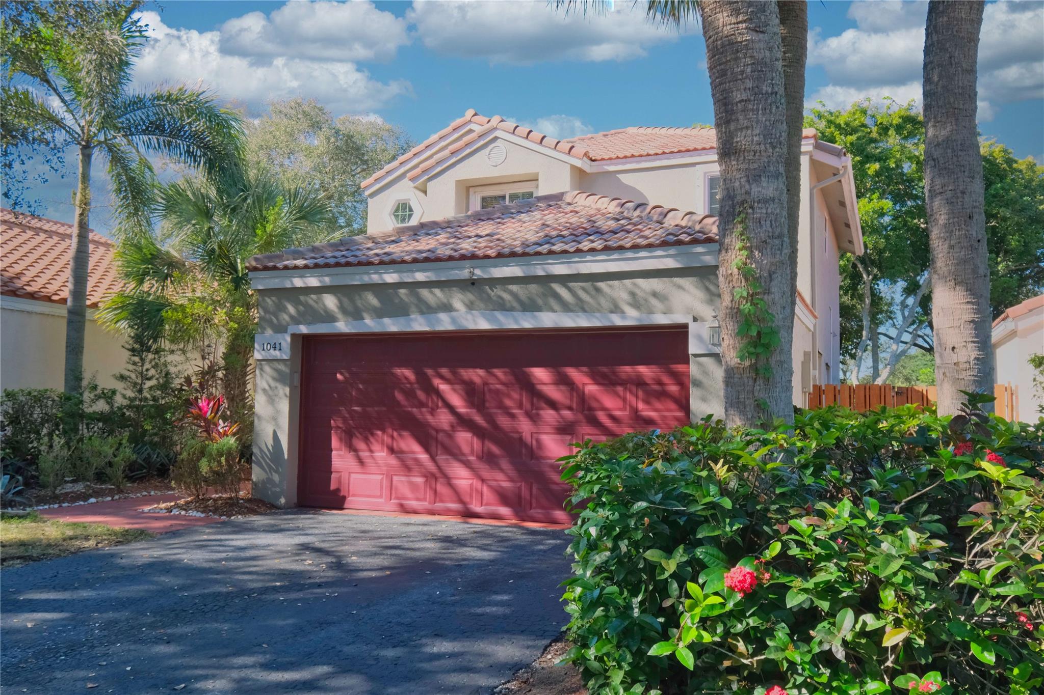 1041 NW 110th Ave
