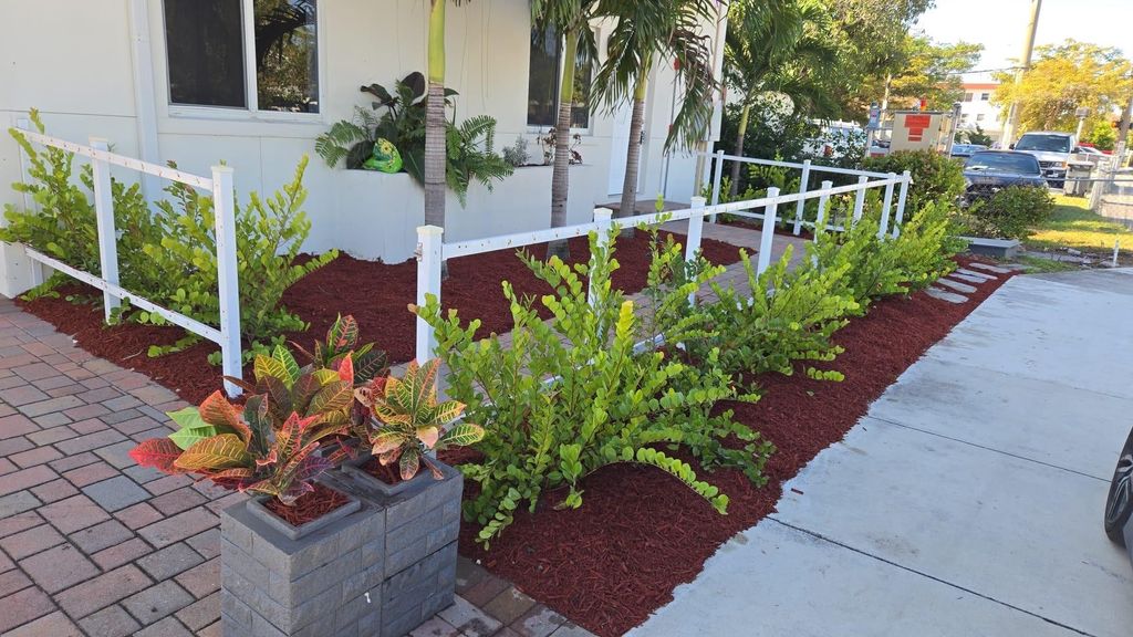 Photo of 2324 Johnson Street #6, Hollywood, FL 33020 (MLS # F10550403)