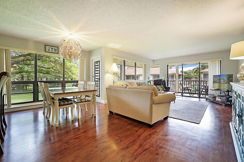 Photo of 167 Brackenwood Road, Palm Beach Gardens, FL 33418 (MLS # R11082358)