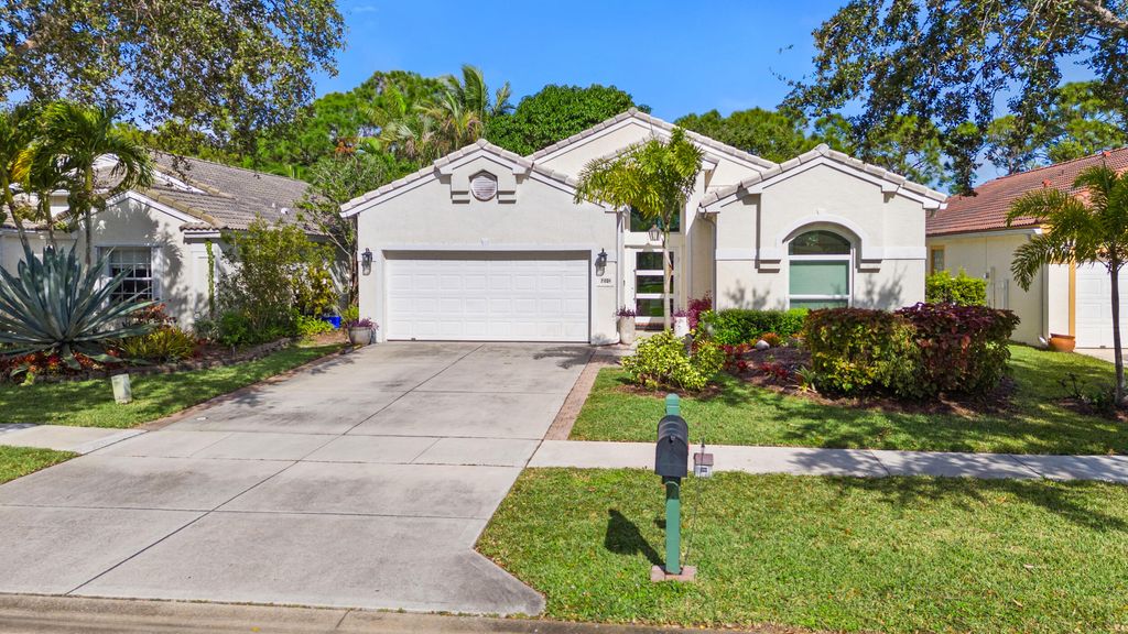Photo of 7024 SE Twin Oaks Circle, Stuart, FL 34997 (MLS # R11039076)