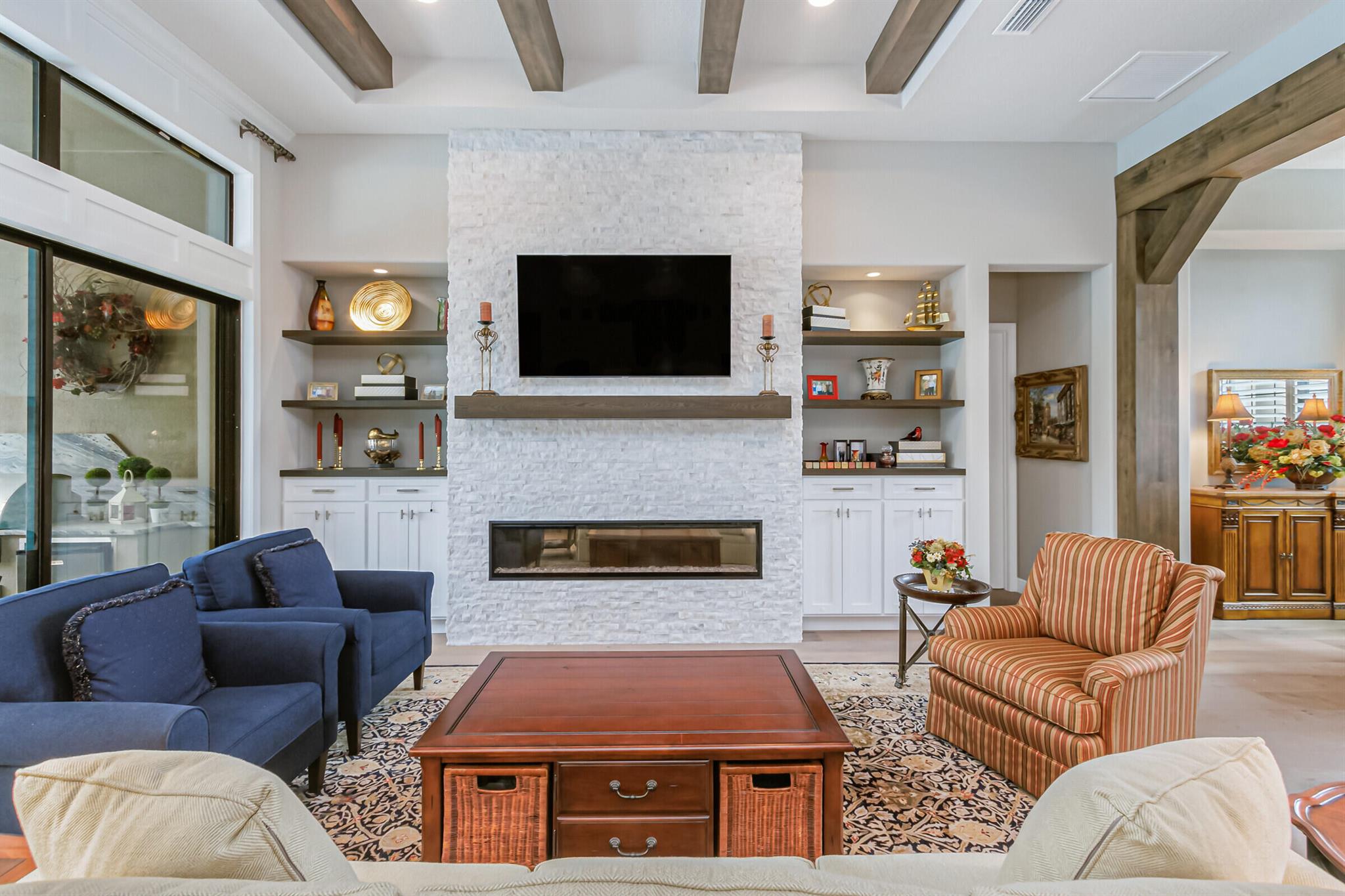 ST. ANDREWS MANOR PHASE THREE - Residential