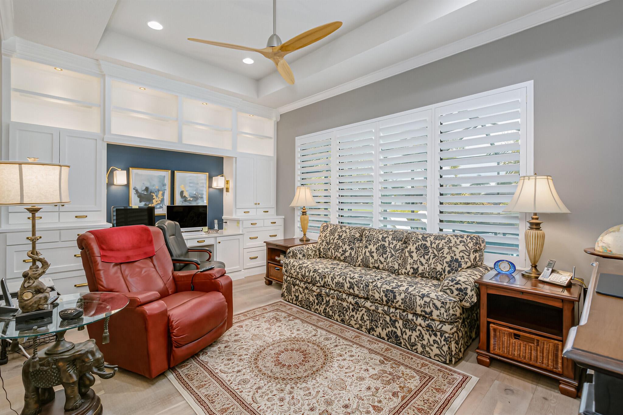 ST. ANDREWS MANOR PHASE THREE - Residential