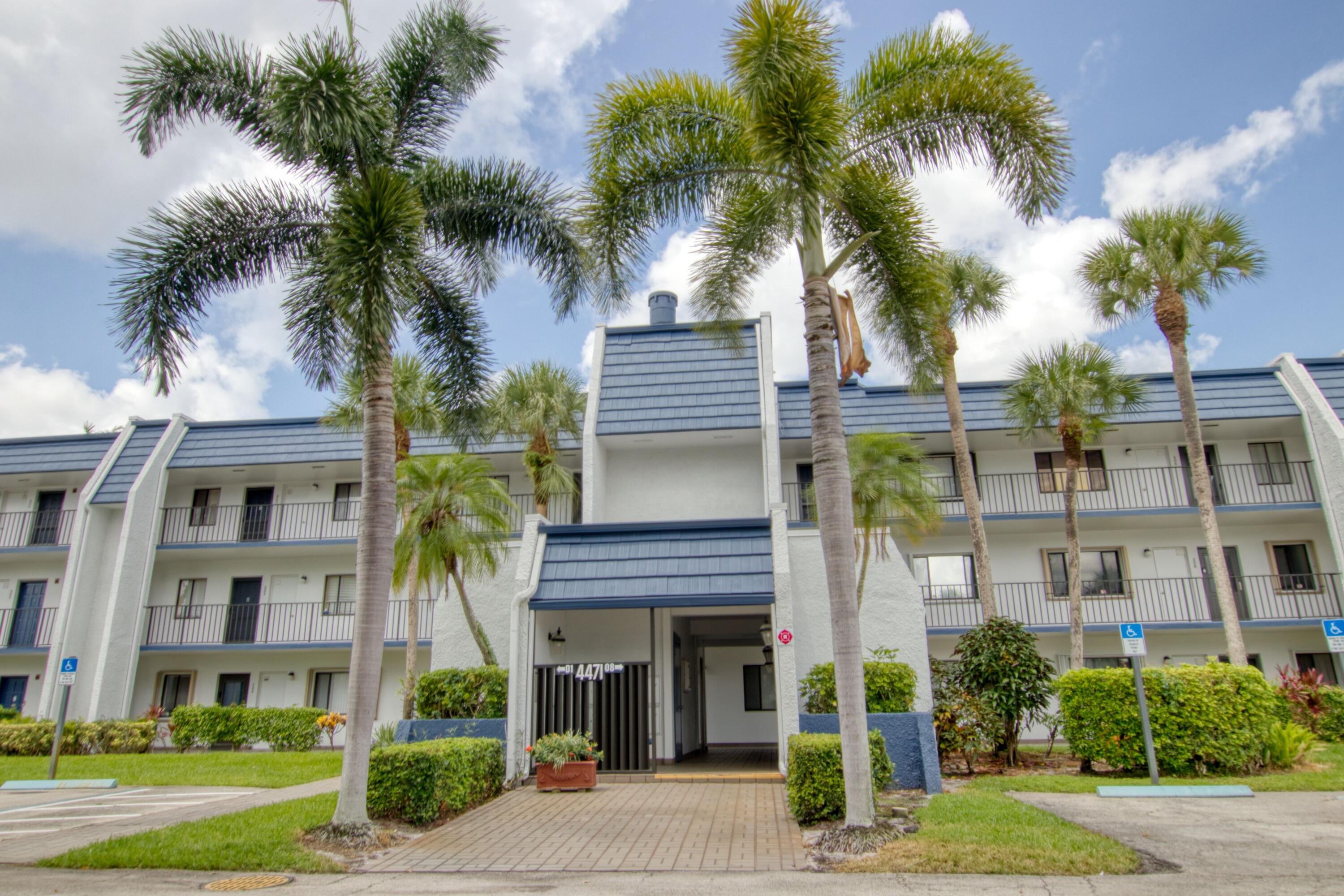 4471 Luxemburg Court 206, Lake Worth FL 33467