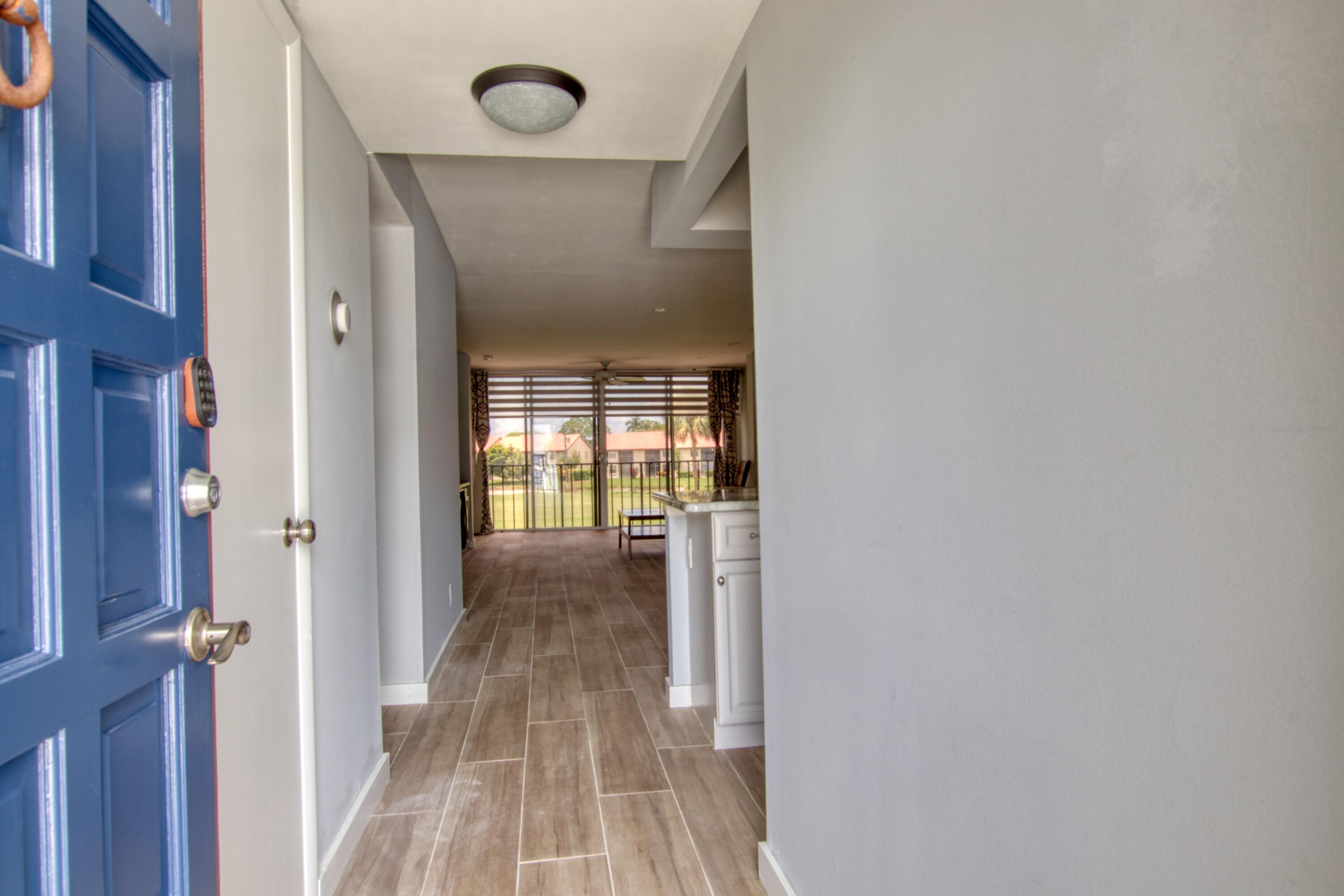 4471 Luxemburg Court 206