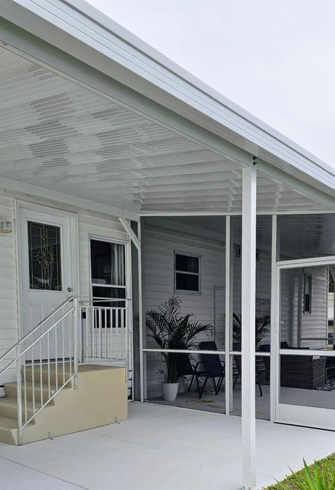 A home in Port St Lucie