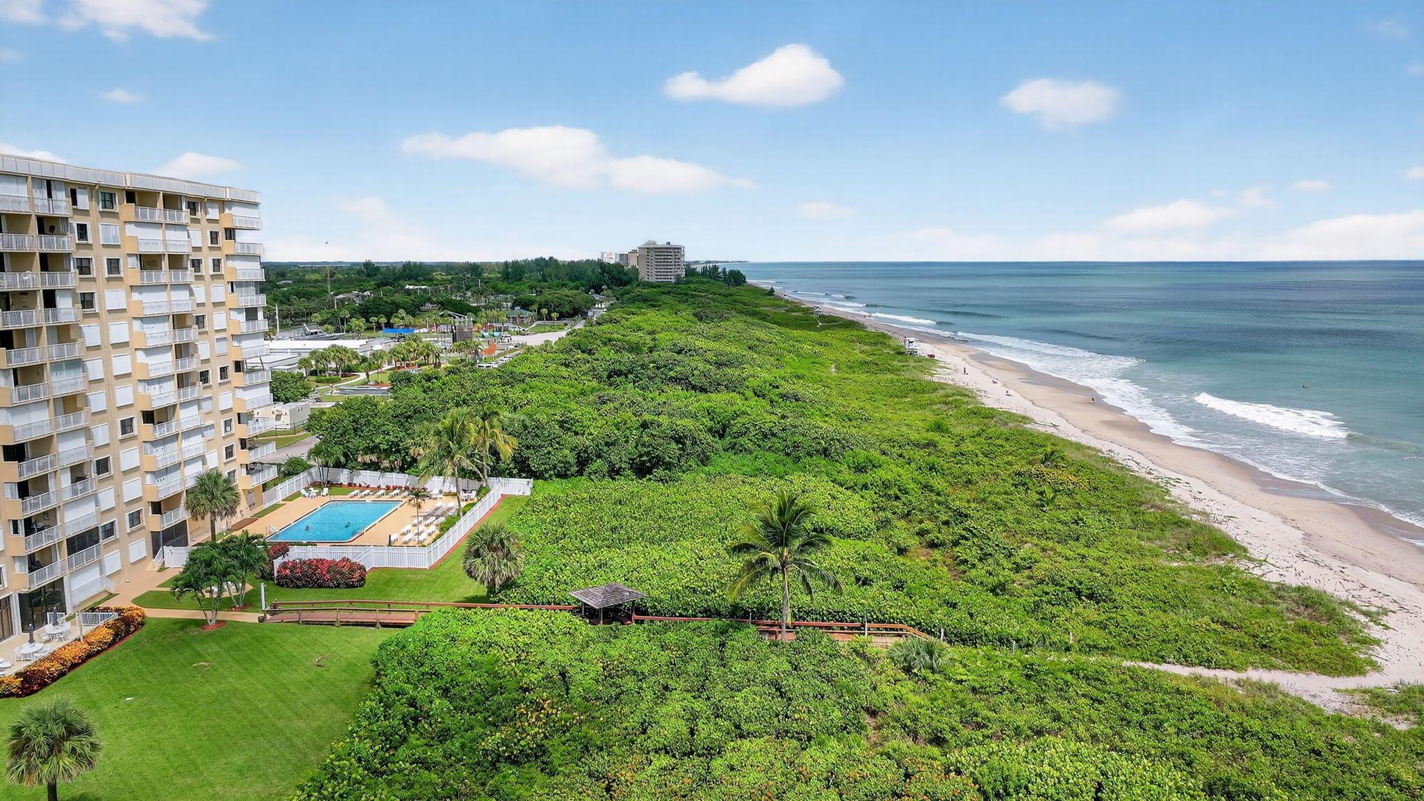 SEA PALMS CONDOMINIUM - Residential