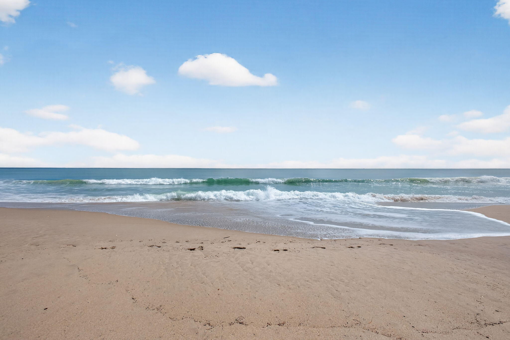 SEA PALMS CONDOMINIUM - Residential