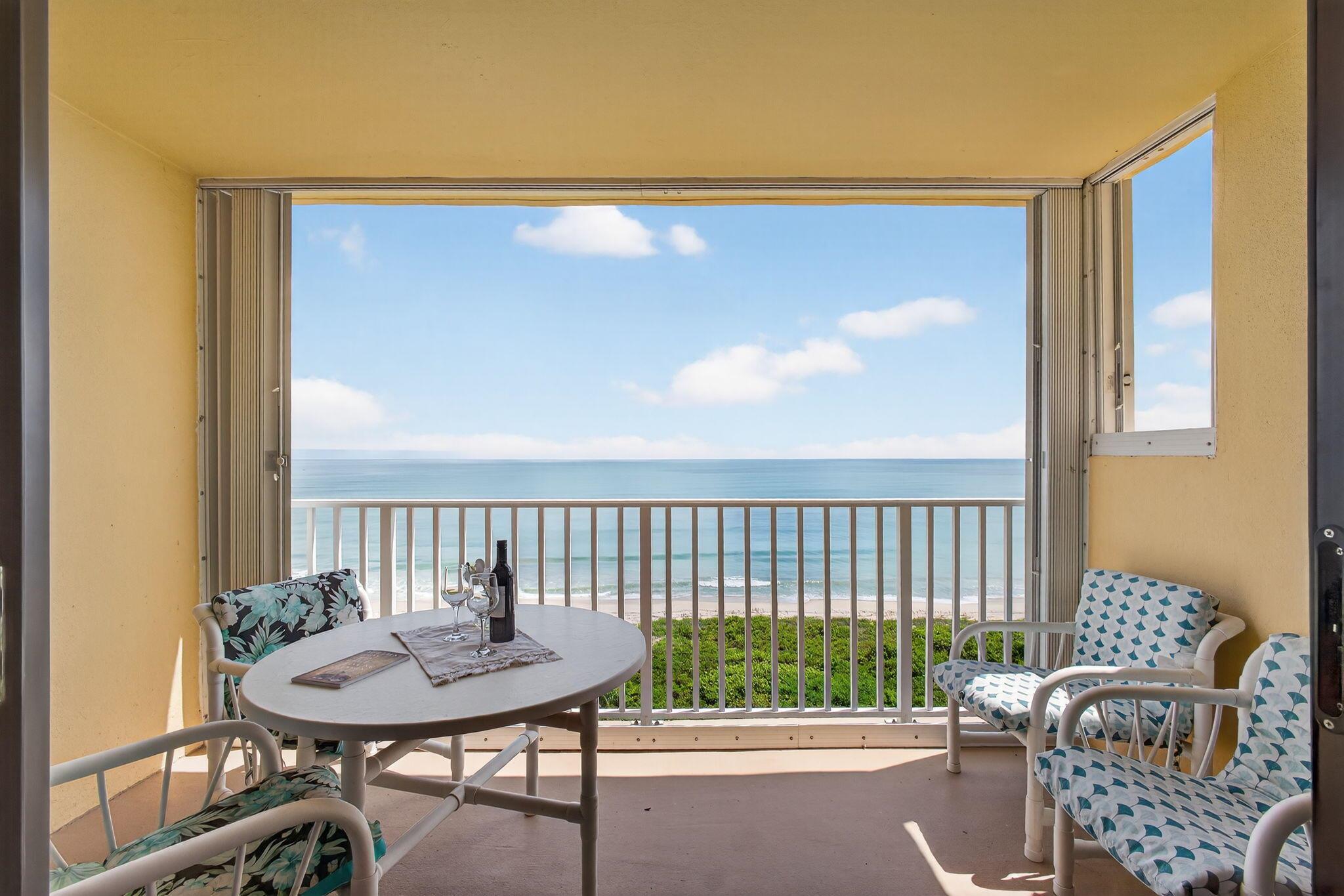 SEA PALMS CONDOMINIUM - Residential