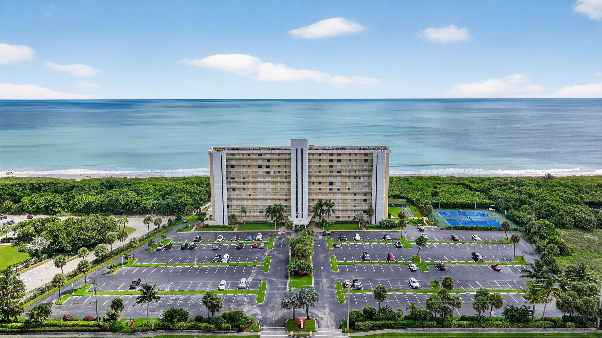 SEA PALMS CONDOMINIUM - Residential