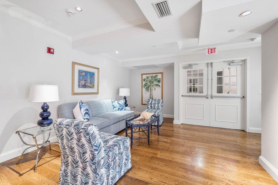 ONE CITY PLAZA CONDO - Residential