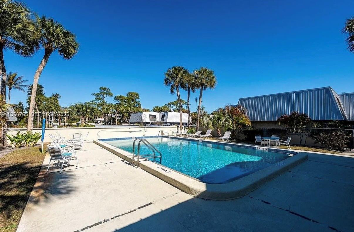 Court Yards Condo - Residential