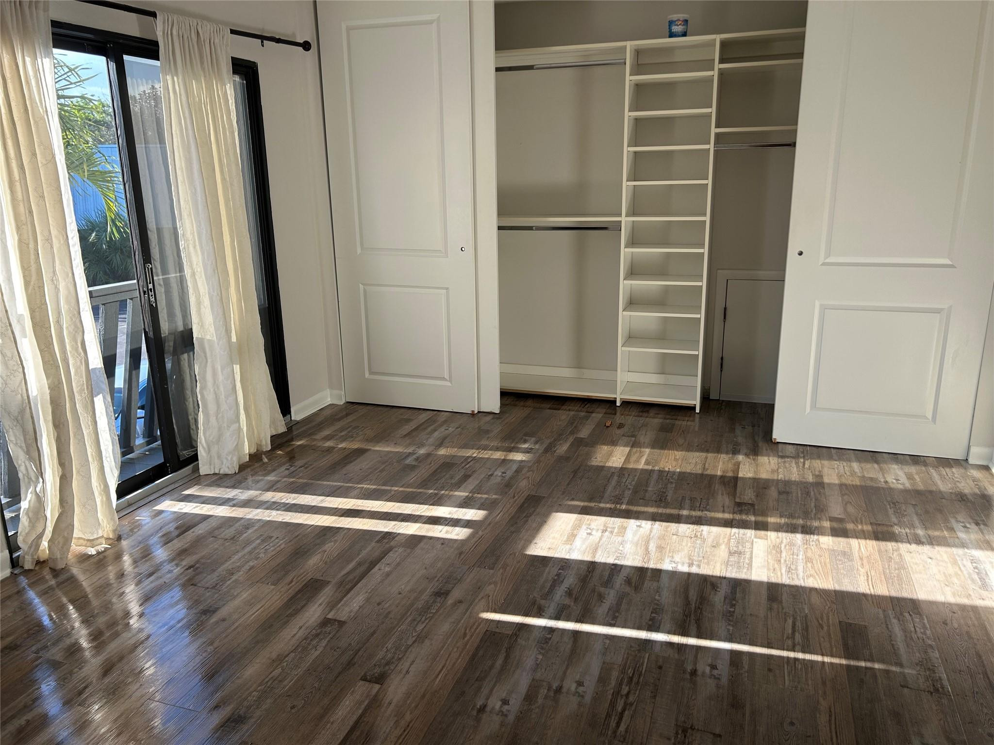 Court Yards Condo - Residential